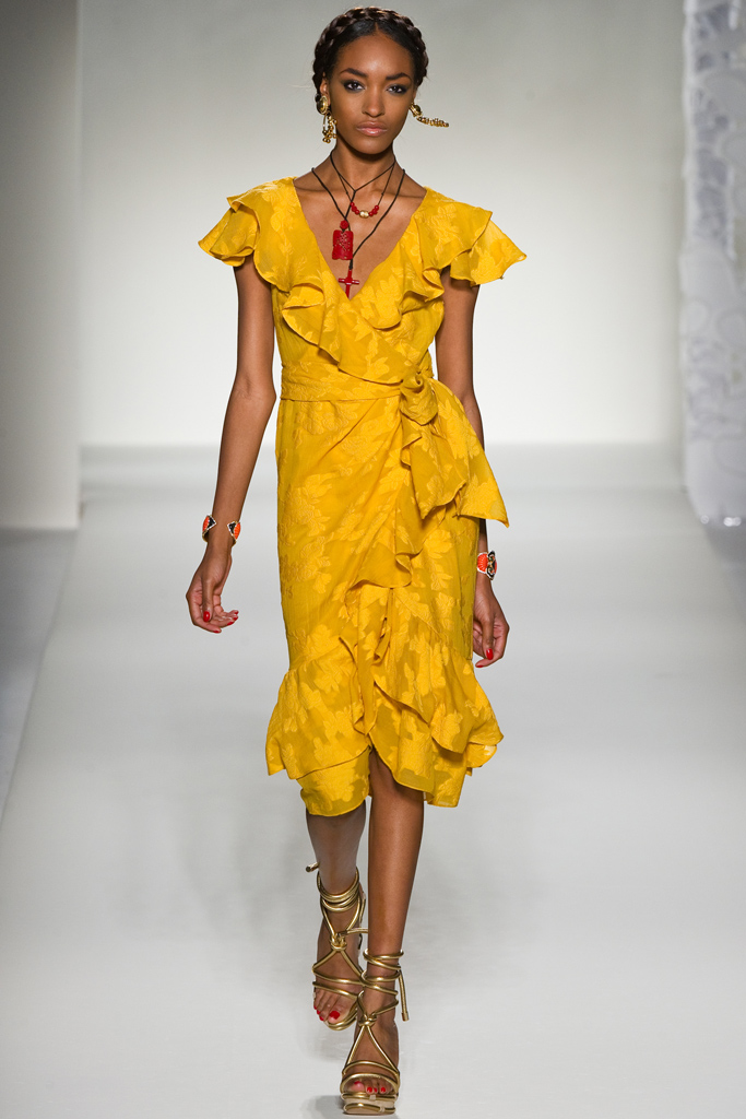 Moschino 2012DƬ