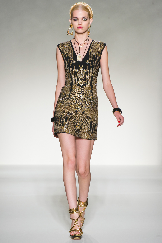 Moschino 2012DƬ