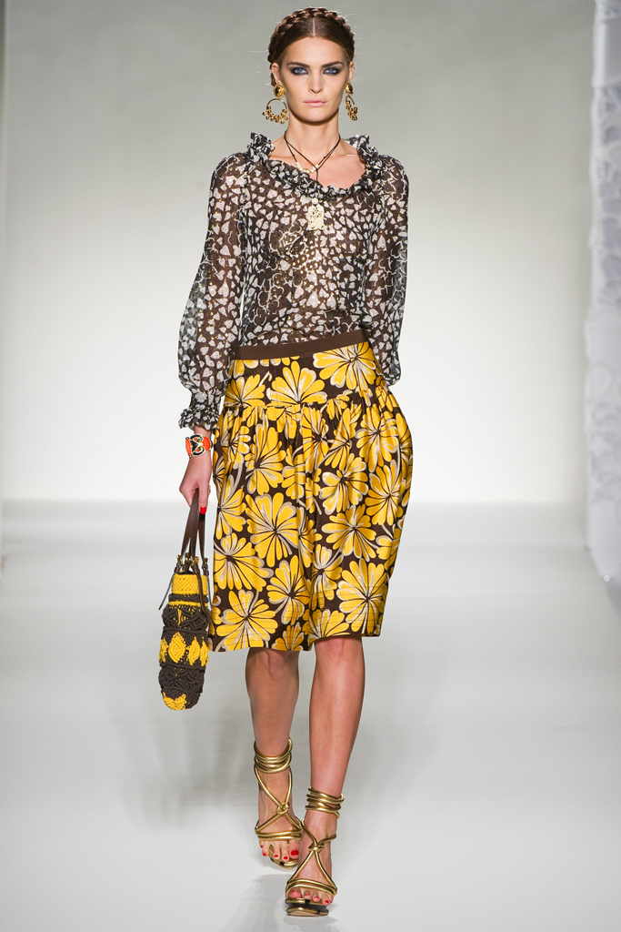 Moschino 2012DƬ