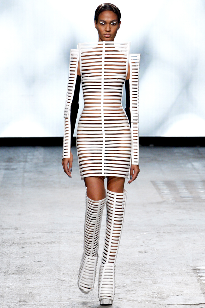 Gareth Pugh 2012春夏秀場