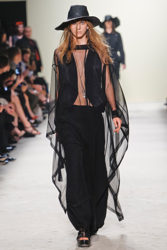 Ann Demeulemeester 2012春夏秀場