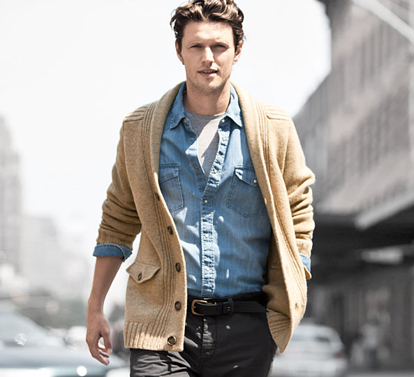H&M Dress for fall 2011男裝廣告 高清圖片