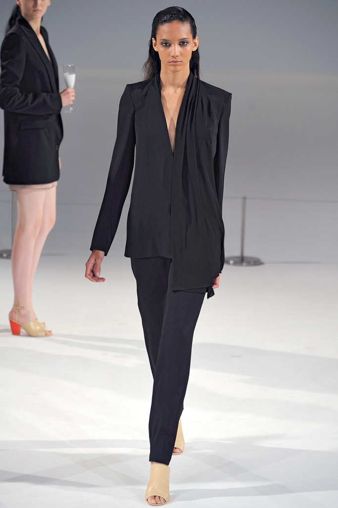 Chalayan 2012DƬ
