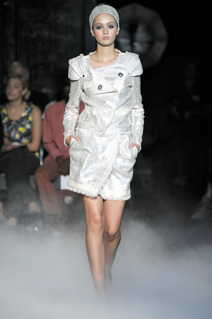 Jean-Charles de Castelbajac 2012DƬ