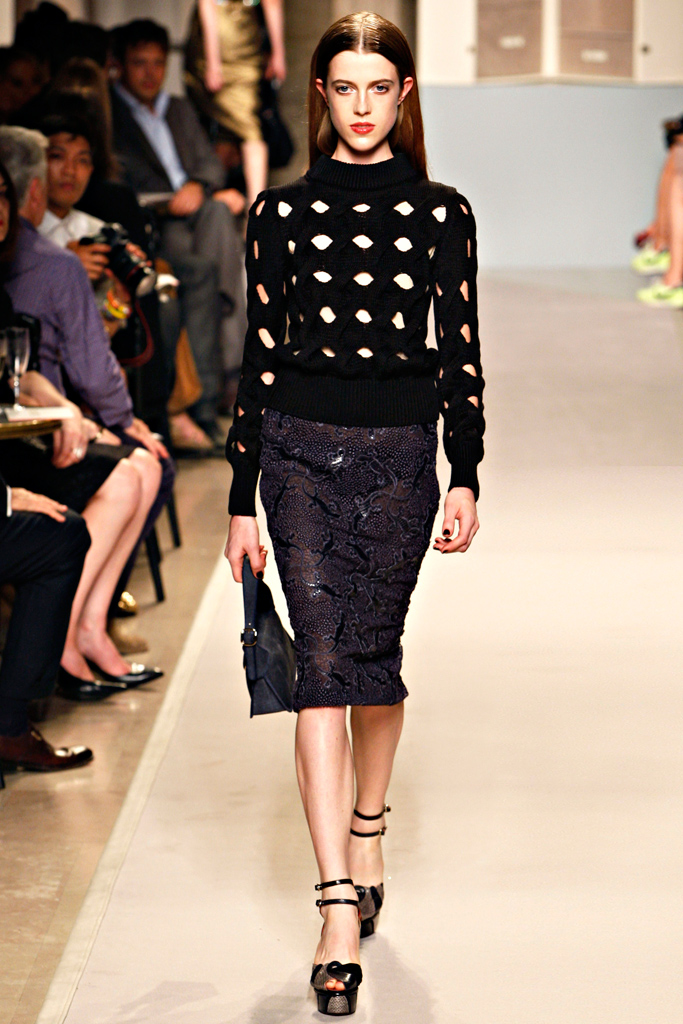 Loewe 2012DƬ