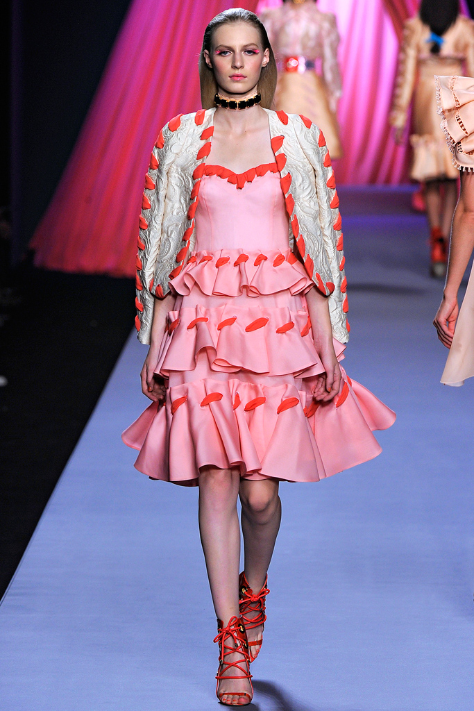 Viktor & Rolf 2012DƬ