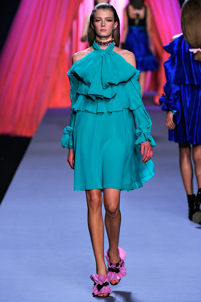 Viktor & Rolf 2012DƬ
