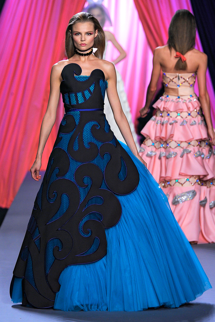 Viktor & Rolf 2012DƬ