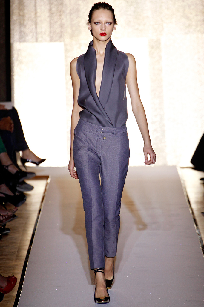 Yves Saint Laurent 2012DƬ
