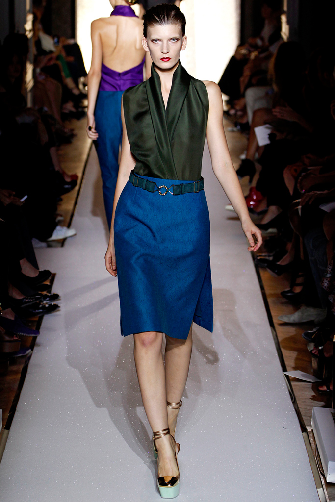 Yves Saint Laurent 2012DƬ