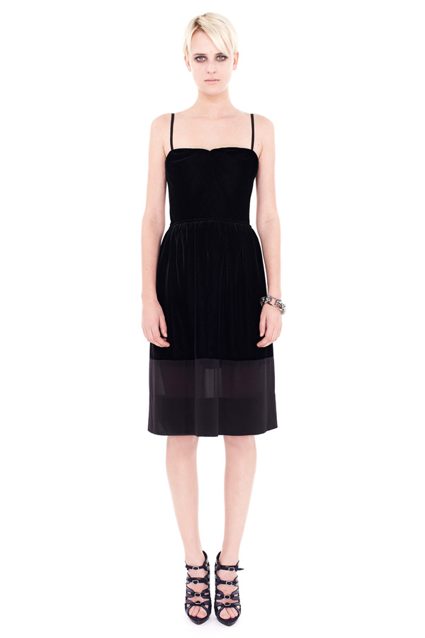 Balenciaga  2011ﶬ Capsule Lookbook DƬ