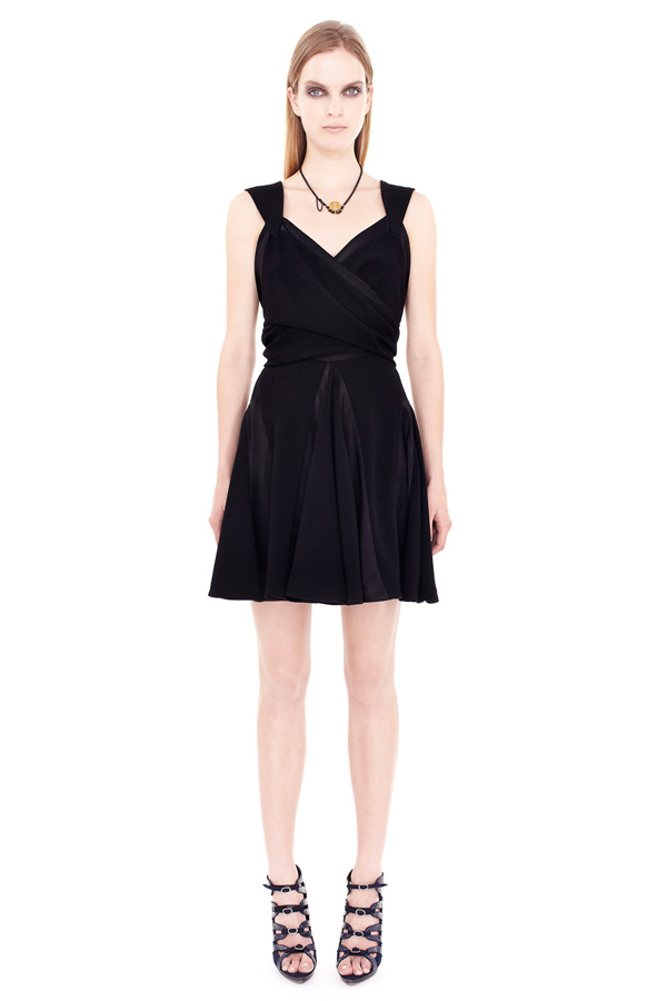 Balenciaga  2011ﶬ Capsule Lookbook DƬ