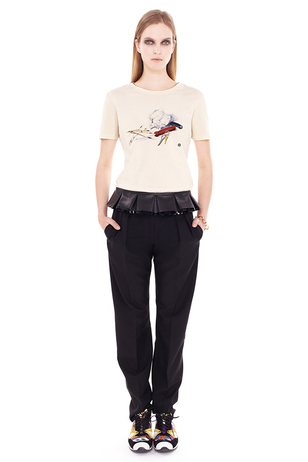 Balenciaga  2011ﶬ Capsule Lookbook DƬ