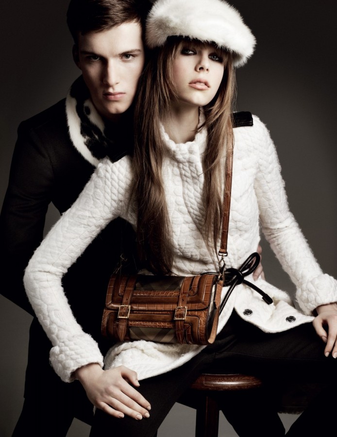 Burberry 10VƬDƬ