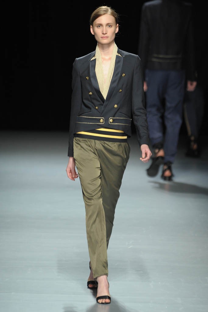 Ato 2012 |DƬ