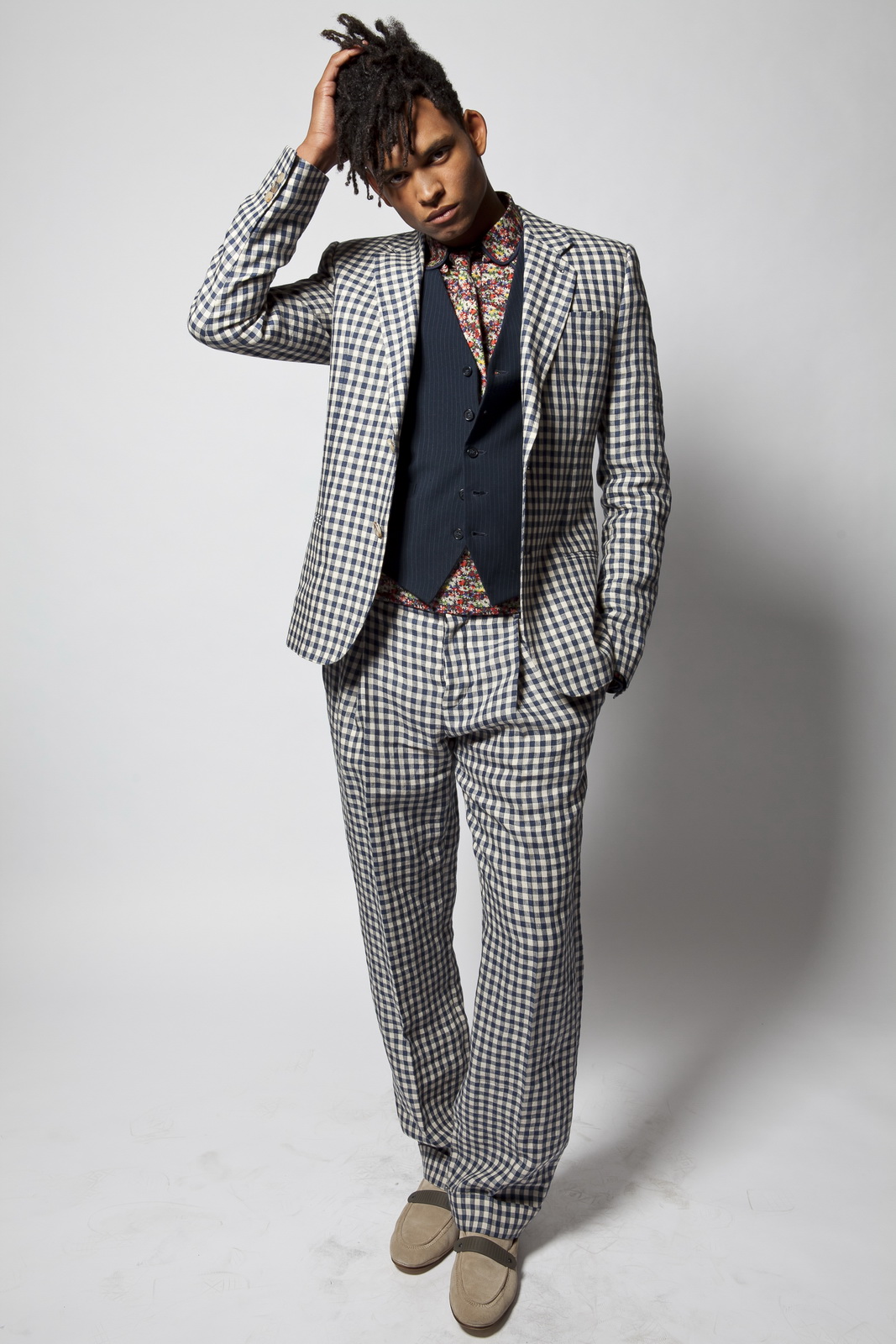 Jean Paul Gaultier b Pre-collection Lookbook DƬ