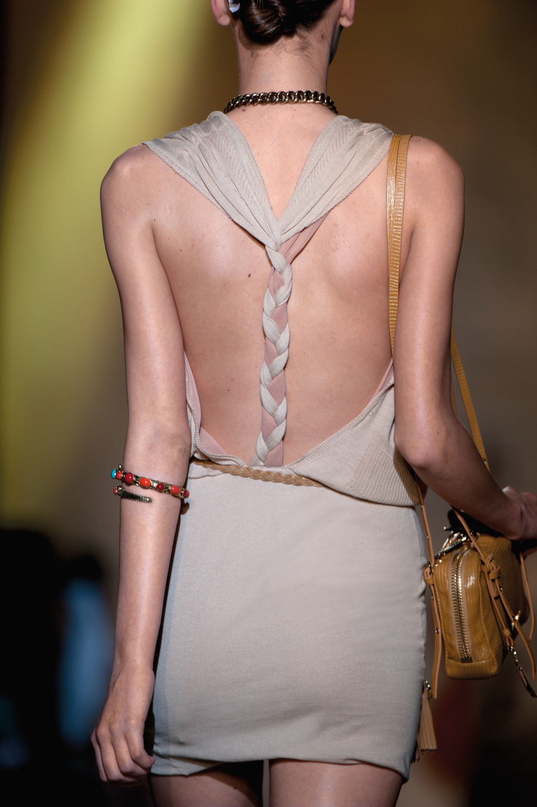 Patrizia Pepe 2012 DƬ