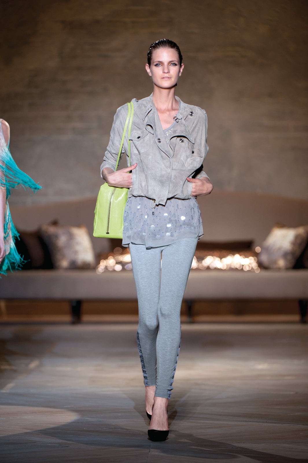 Patrizia Pepe 2012 DƬ