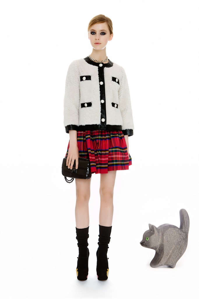 Moschino Cheap And Chic 2012ϵ DƬ
