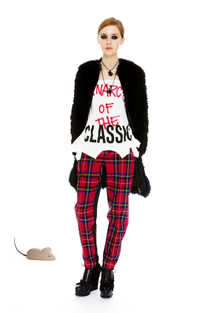 Moschino Cheap And Chic 2012早秋系列