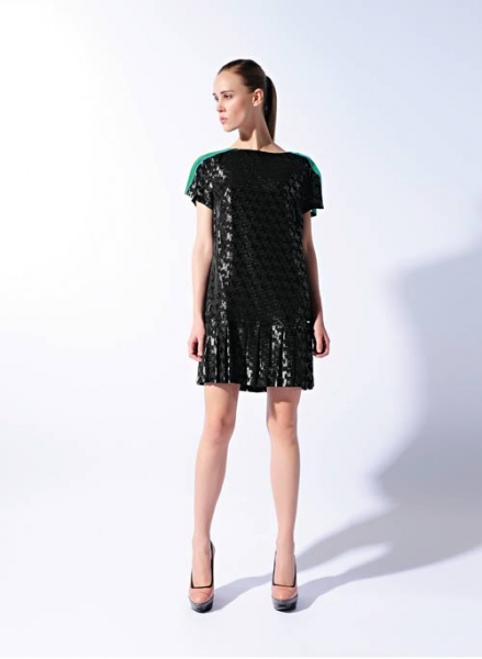 JONATHAN SAUNDERS FOR ESCADA SPORT RESORT 2012早春系列Lookbook