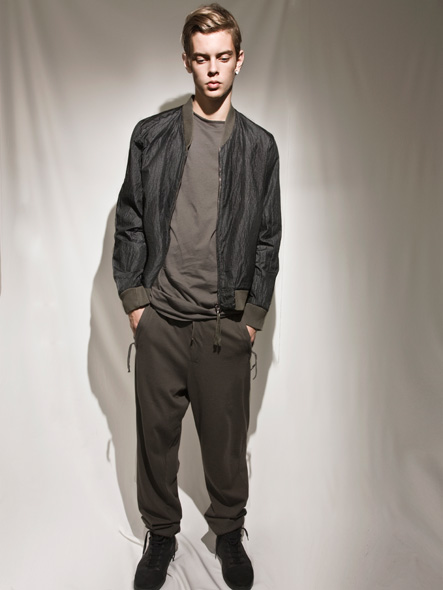 DAMIR DOMA SILENT 2011SS DƬ