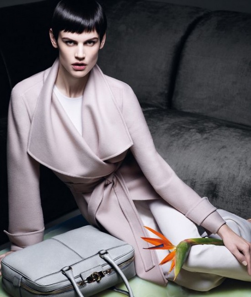 Max Mara 2012春夏系列廣告 高清圖片
