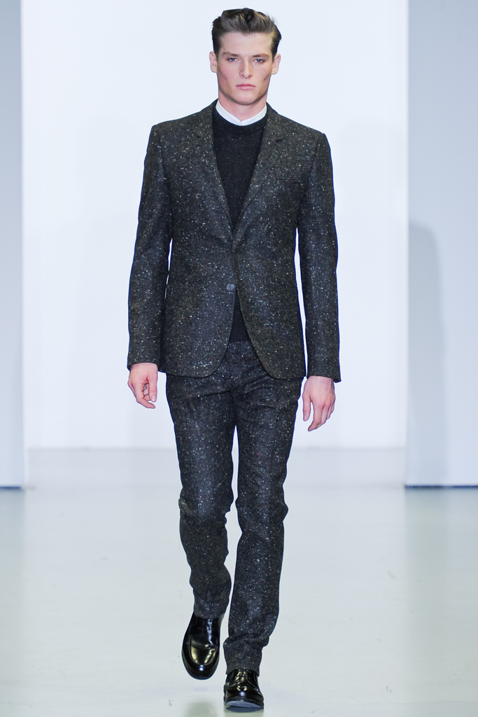 Calvin Klein Collection 2012ﶬbDƬ