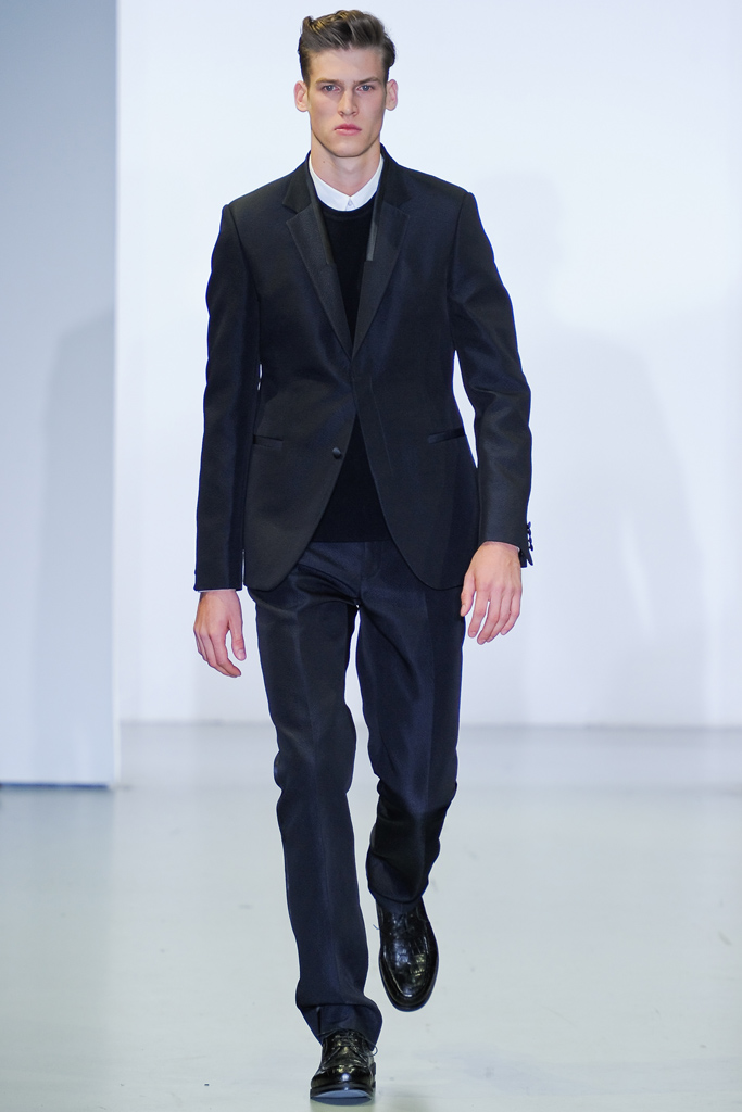 Calvin Klein Collection 2012ﶬbDƬ