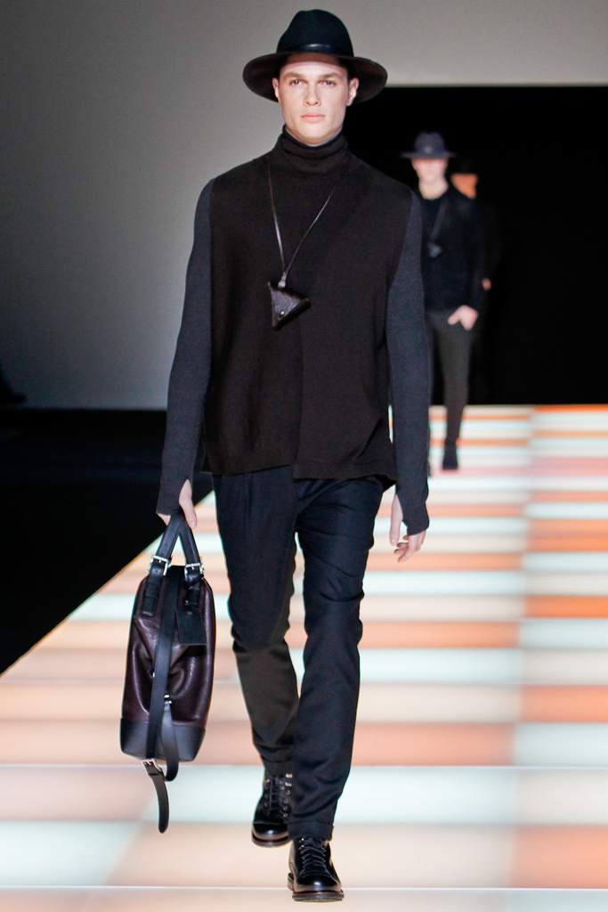 Emporio Armani 2012ﶬbDƬ