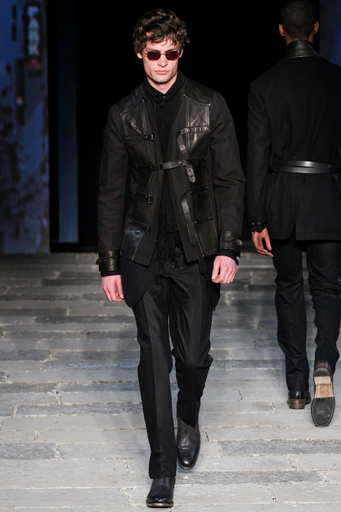 John Varvatos 2012ﶬbDƬ