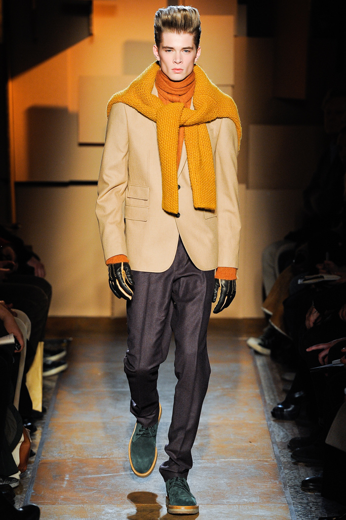 Les Hommes 2012ﶬbDƬ