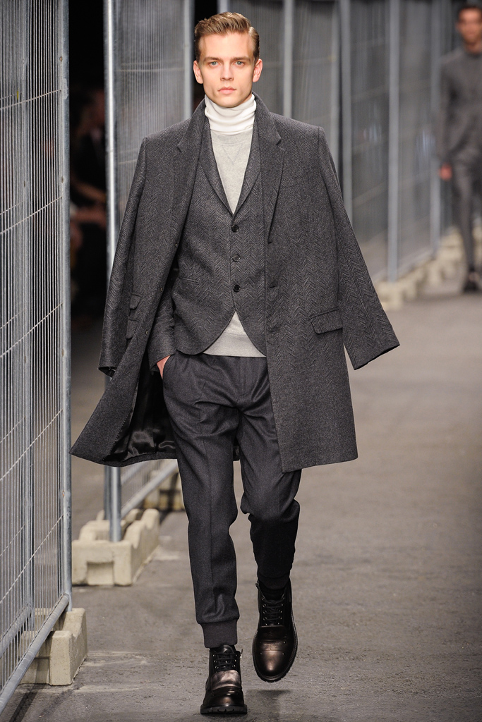 Neil Barrett 2012ﶬbDƬ