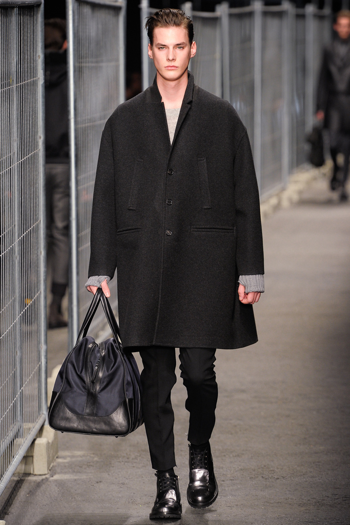 Neil Barrett 2012ﶬbDƬ
