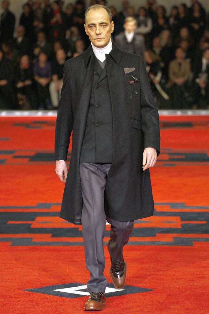 Prada 2012ﶬbDƬ