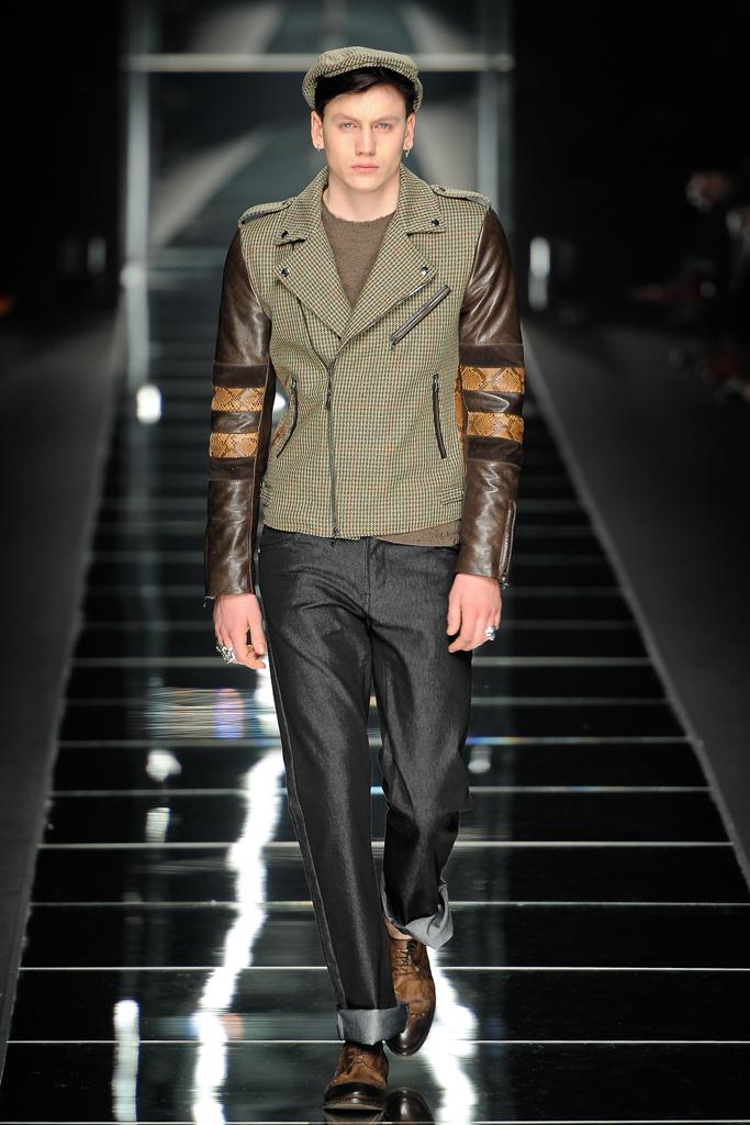 John Richmond 2012ﶬbDƬ