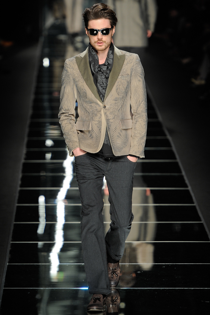John Richmond 2012ﶬbDƬ