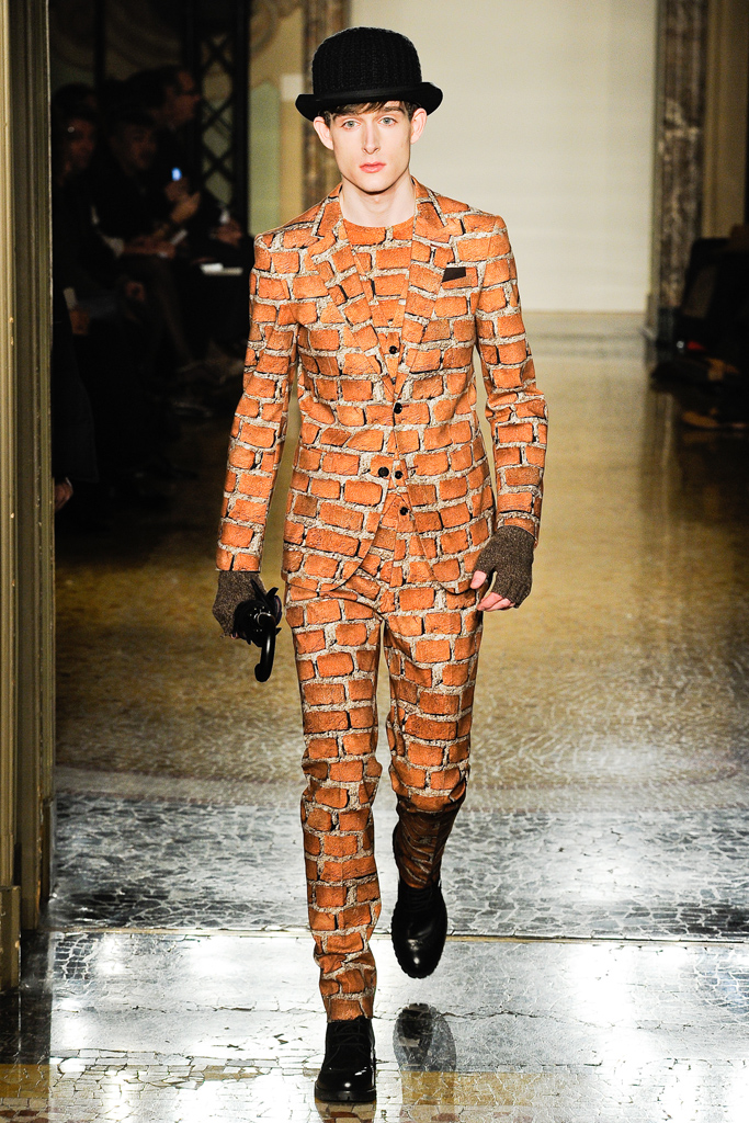 Moschino 2012秋冬男裝高清圖片