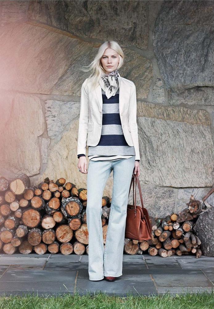 CLUB MONACO 2012ŮbLookbookDƬ