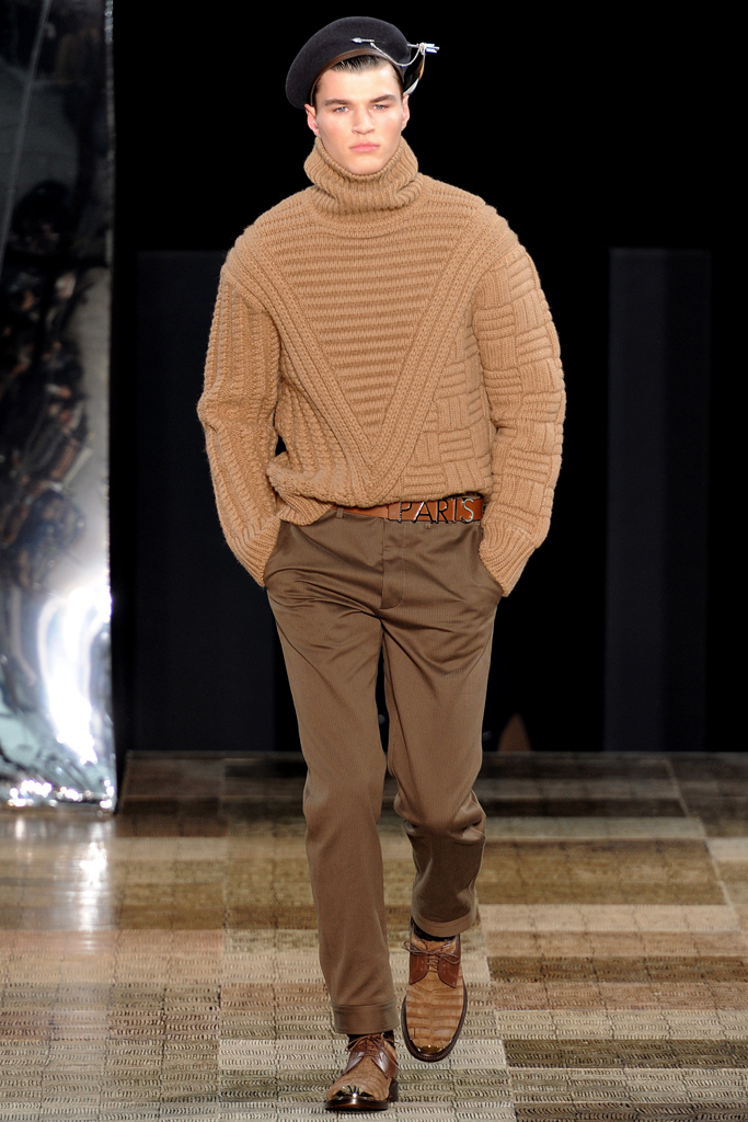 Louis Vuitton 2012ﶬbDƬ