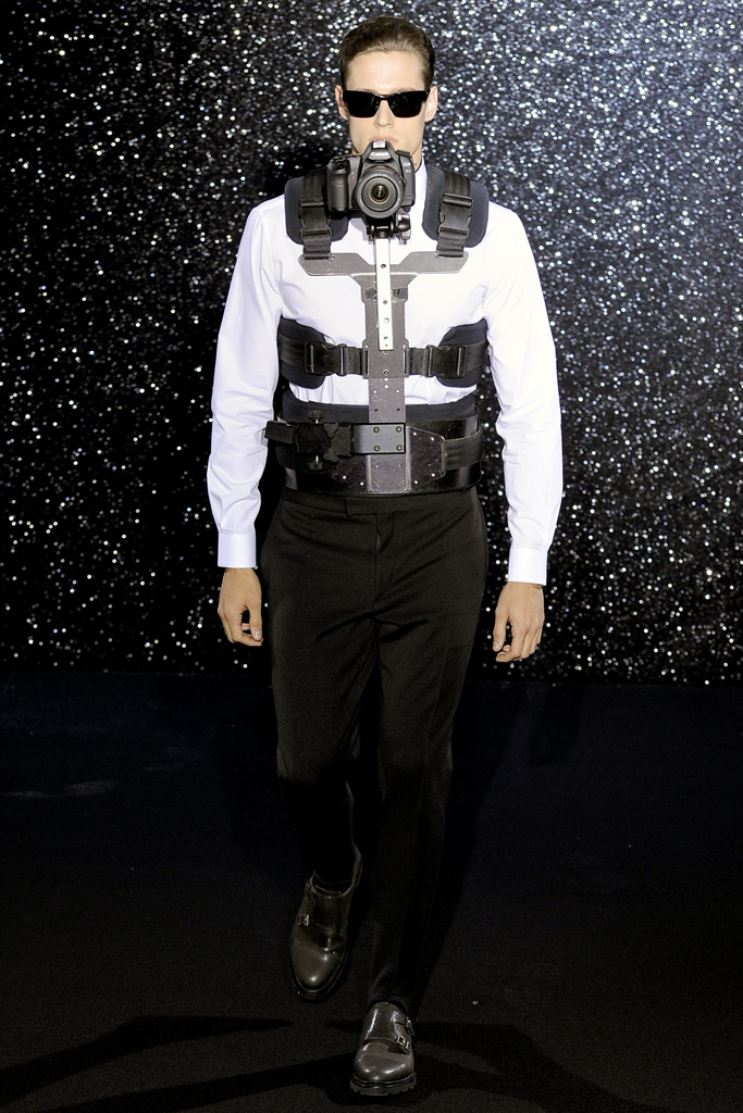 Mugler 2012ﶬbDƬ