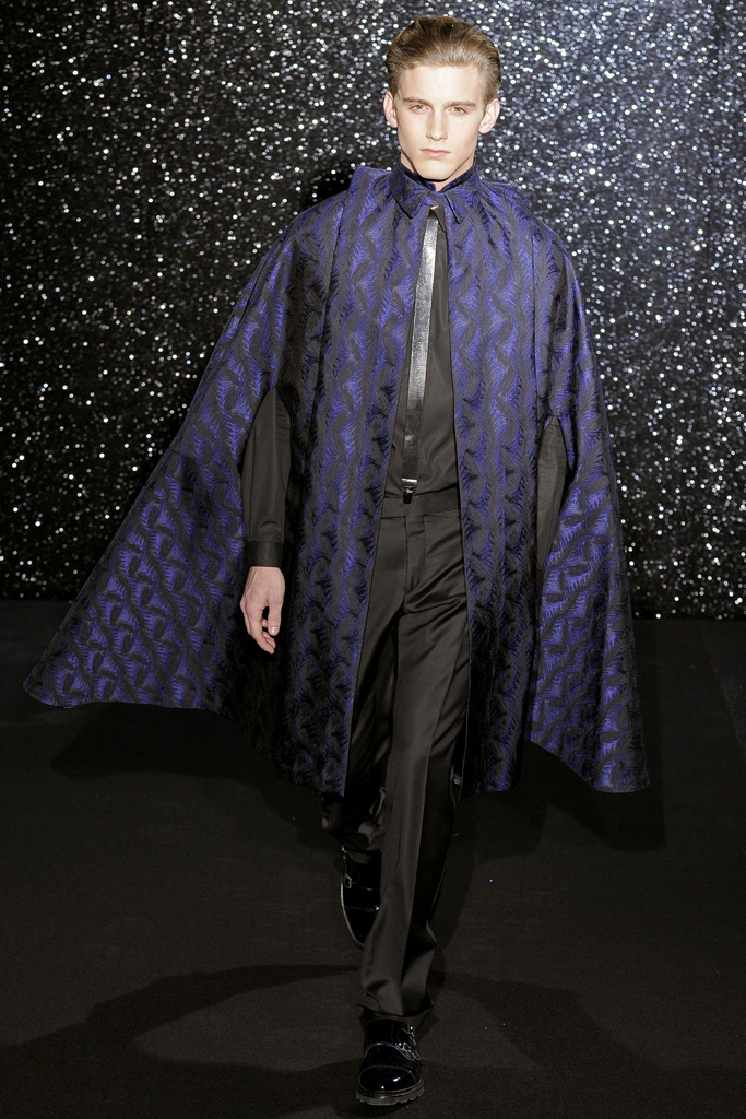 Mugler 2012ﶬbDƬ