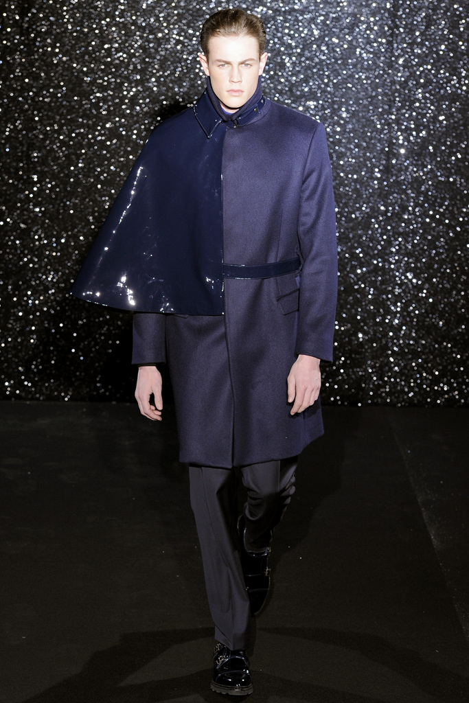 Mugler 2012ﶬbDƬ