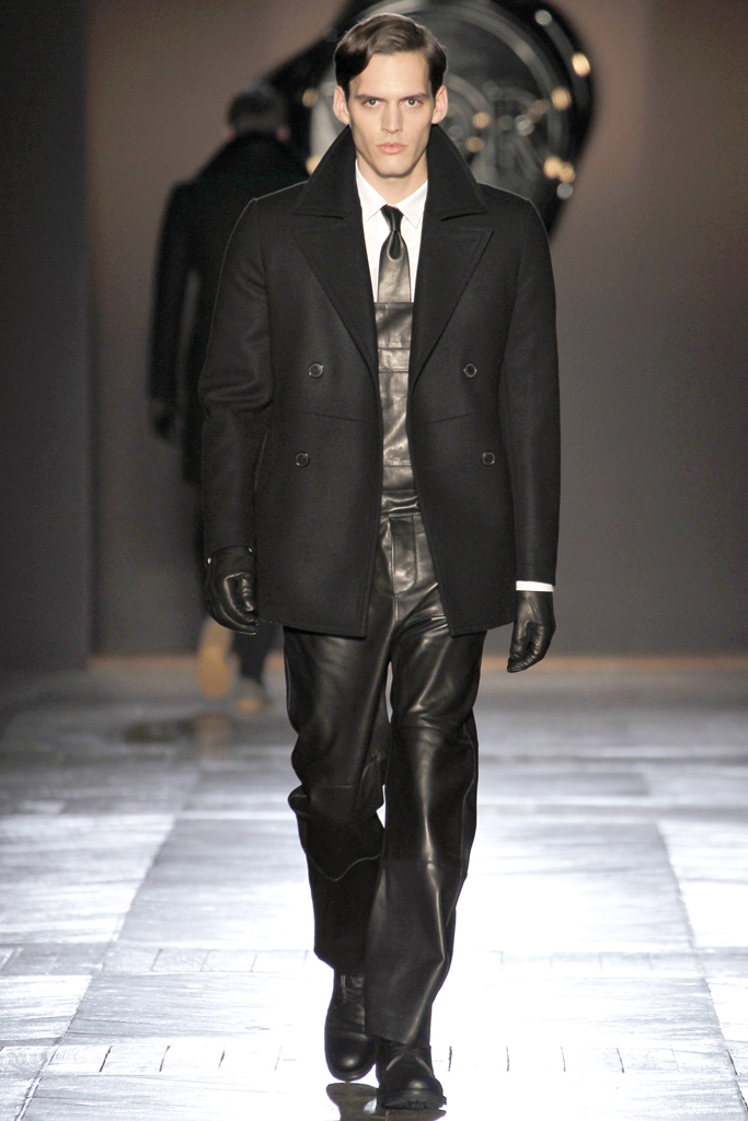 Viktor & Rolf 2012ﶬbDƬ