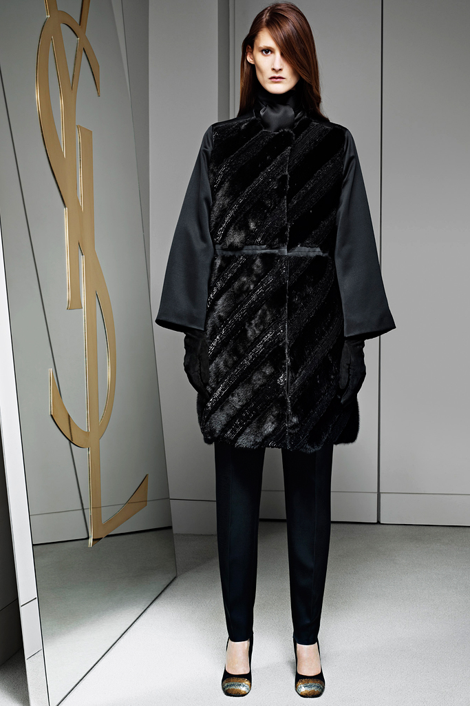 Yves Saint Laurent 2012ϵиDƬ
