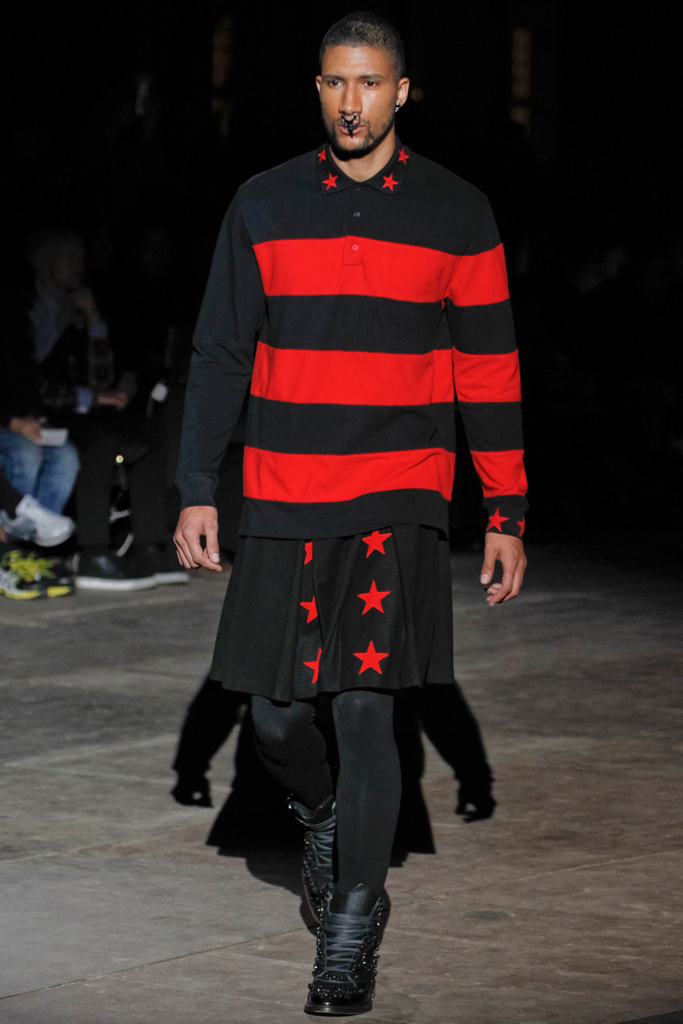 Givenchy 2012ﶬbDƬ