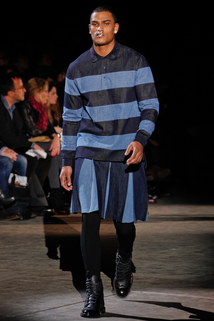 Givenchy 2012ﶬbDƬ