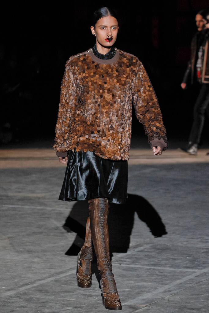 Givenchy 2012ﶬbDƬ