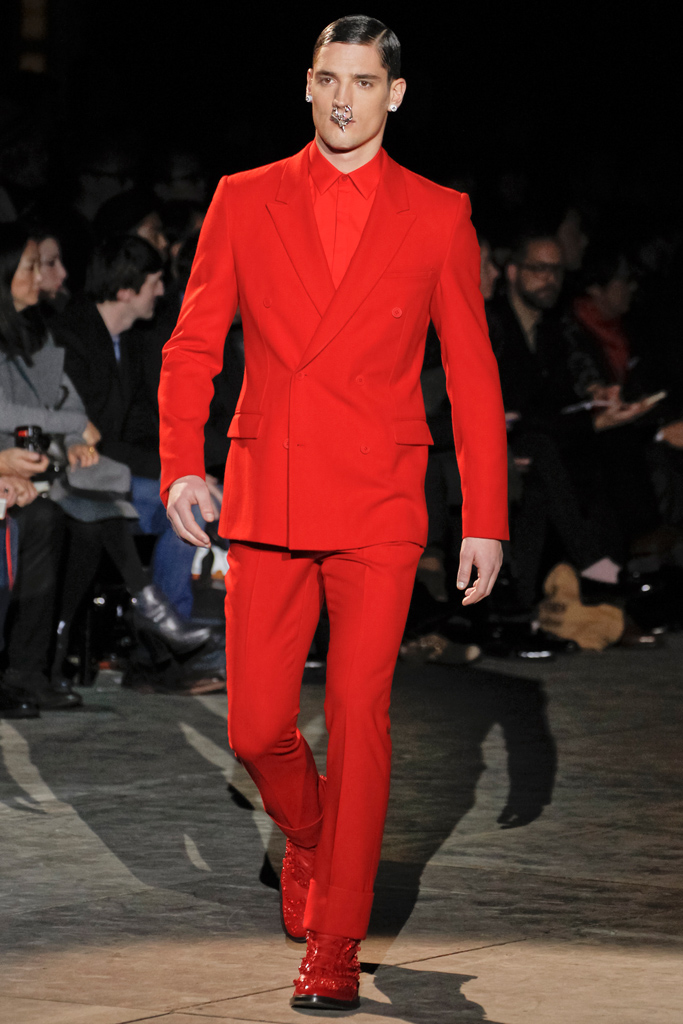Givenchy 2012ﶬbDƬ