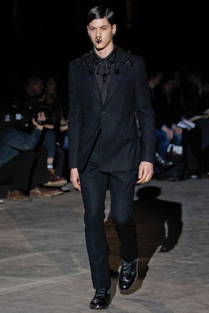Givenchy 2012ﶬbDƬ